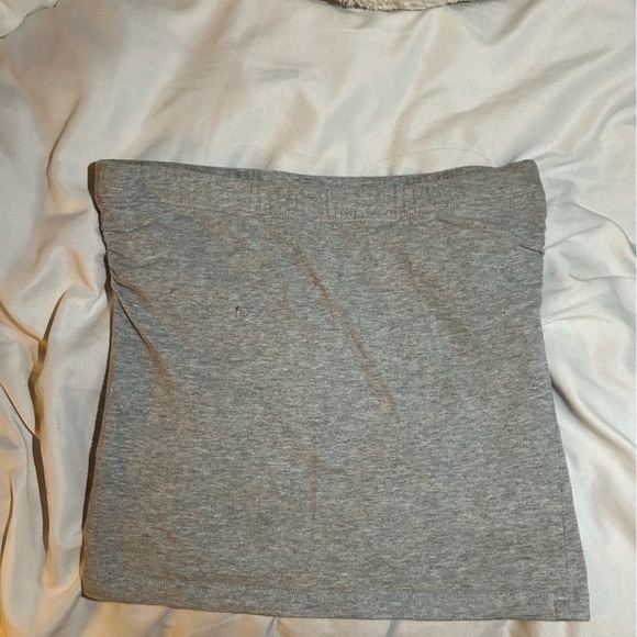 Plain grey long tube top - Picture 2 of 3